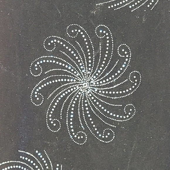 UNBRANDED little girl velvet background and  little flower firework detail - Picture 5 of 10